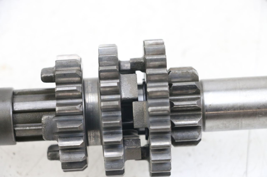 photo de SCATOLA DEL CAMBIO HYOSUNG GF 125 (2001 - 2005) - Marcature e riferimenti originali