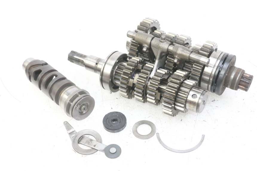 photo de CASSA DEL CAMBIO SUZUKI GS GSE 500 (2001 - 2003) - Vista principale