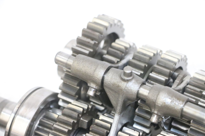 photo de CASSA DEL CAMBIO SUZUKI GS GSE 500 (2001 - 2003) - Dettaglio del componente