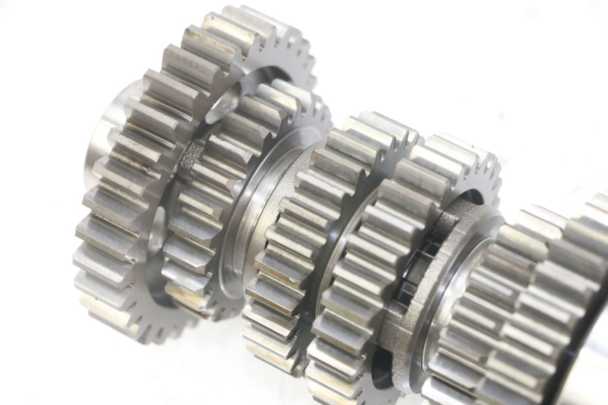 photo de CASSA DEL CAMBIO SUZUKI GS GSE 500 (2001 - 2003) - Vista d'insieme del prodotto