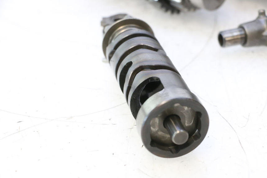photo de CAMBIO SUZUKI GSF N BANDIT 1200 (2001 - 2005) - Altra vista dell'articolo
