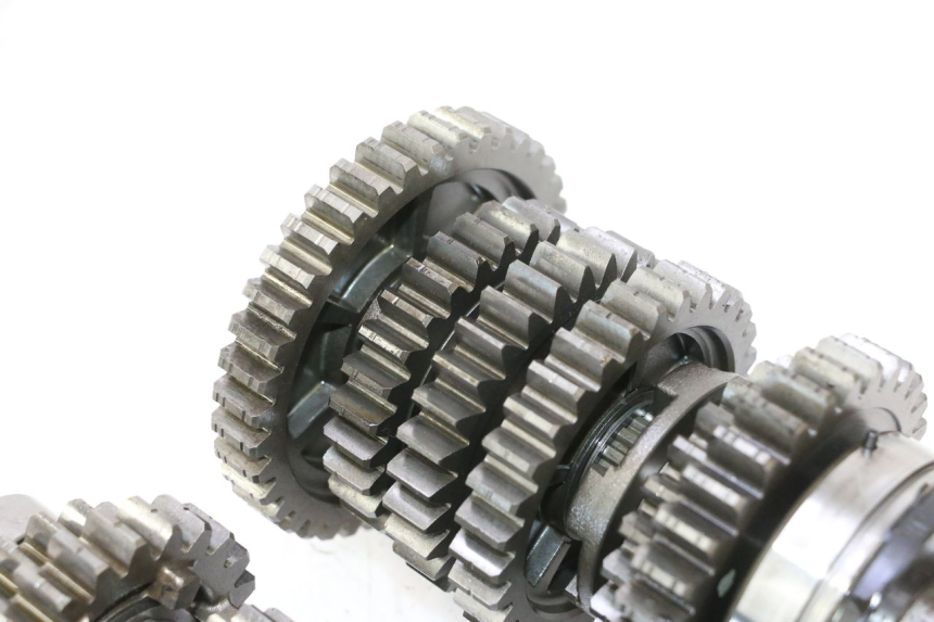 photo de CAMBIO SUZUKI GSR 600 (2005 - 2012) - Caratteristiche distintive