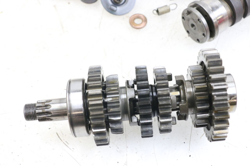 photo de CAMBIO SUZUKI GSX E 250 (1982 - 1983) - Ricambio usato controllato