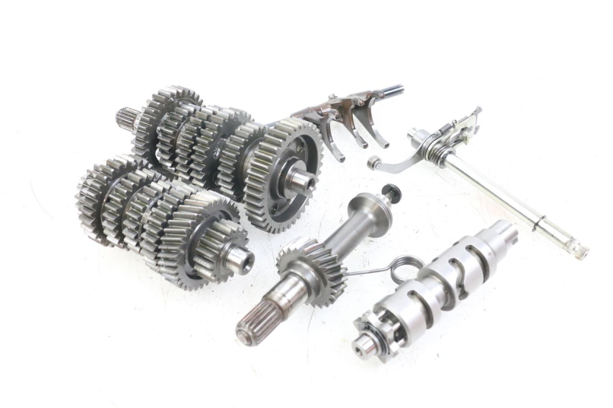 photo de CAMBIO MOTO GUZZI NORGE 8V GT 1200 (2011 - 2016) - Zoom sullo stato d'uso