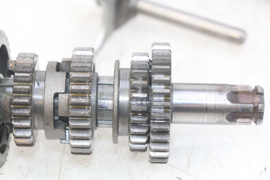 photo de CAMBIO YAMAHA SR 125 (1982 - 2003) - Stato della superficie e materiale