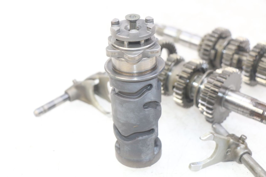 photo de CAMBIO YAMAHA SR 125 (1982 - 2003) - Primo piano ad alta risoluzione