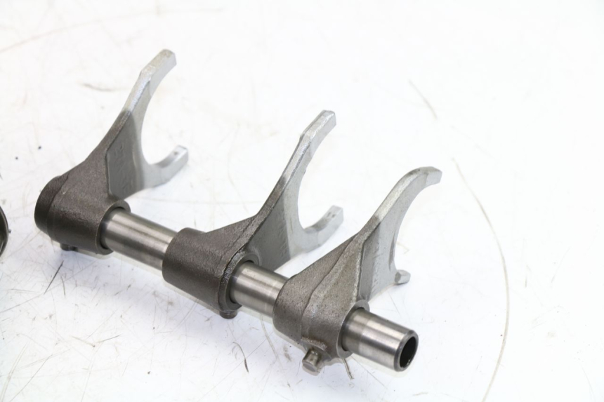 photo de Scatola del cambio SUZUKI GSF S BANDIT ABS 650 (2005 - 2006) - Zoom sui componenti