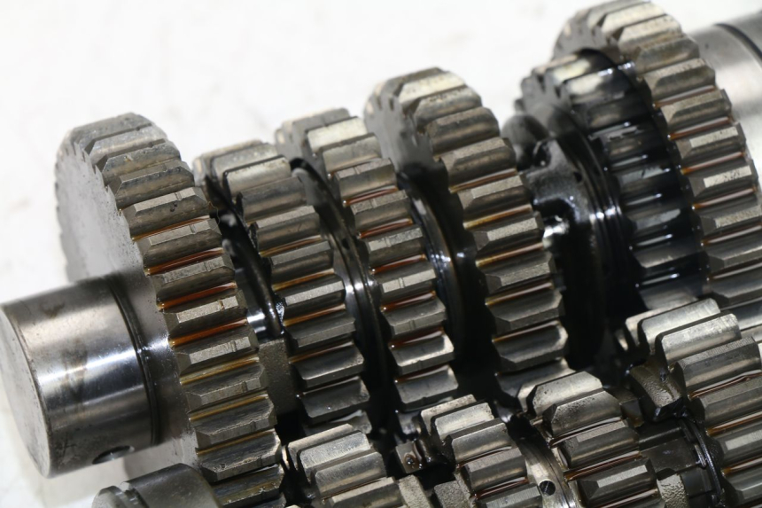 photo de Scatola del cambio SUZUKI GSF S BANDIT ABS 650 (2005 - 2006) - Zoom qualità usato