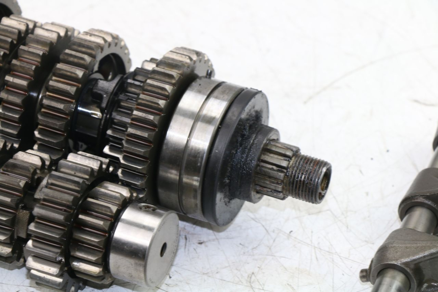 photo de Scatola del cambio SUZUKI GSF S BANDIT ABS 650 (2005 - 2006) - Stato della superficie e materiale