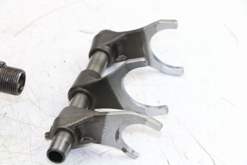 photo de Scatola del cambio SUZUKI GSF S BANDIT ABS 650 (2005 - 2006) - Ricambio usato controllato