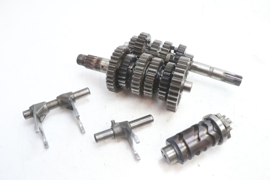 photo de Scatola del cambio SUZUKI SV S 650 (1999 - 2002) - Altra angolazione
