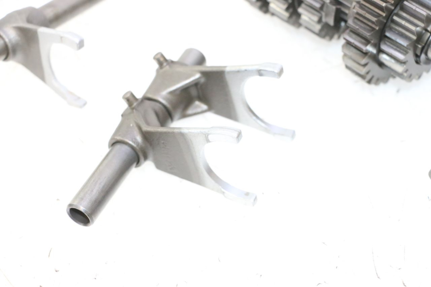 photo de CAMBIO SUZUKI SV S 650 (2003 - 2009) - Altra angolazione