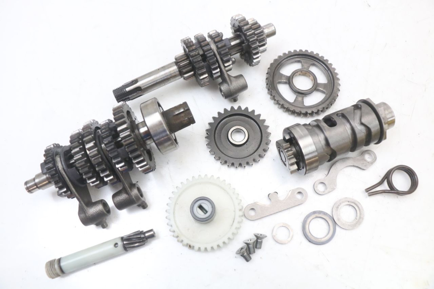 photo de CAMBIO SUZUKI TS X 80 (1984 - 1988) - Dettaglio del componente