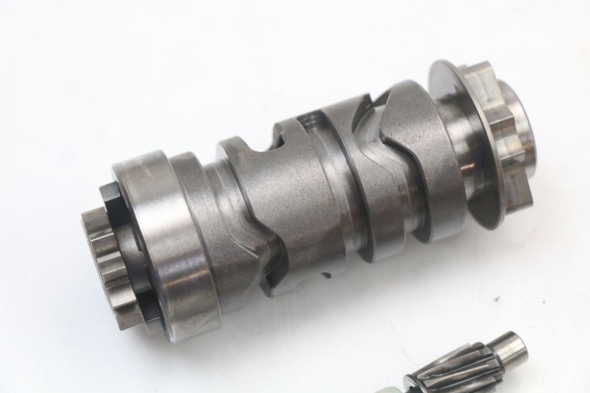 photo de CAMBIO SUZUKI TS X 80 (1984 - 1988) - Stato della superficie e materiale