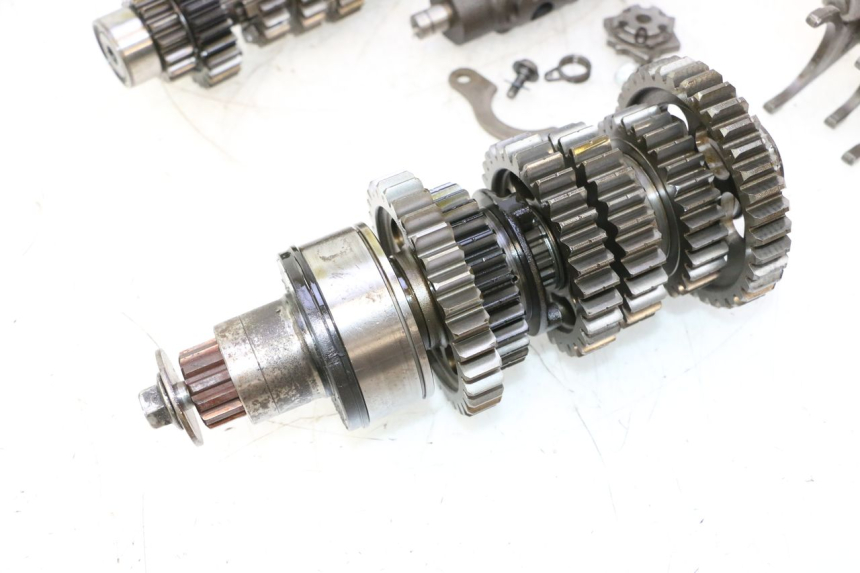 photo de CAMBIO HONDA VFR FI RC46 800 (1998 - 2001) - Primo piano tecnico