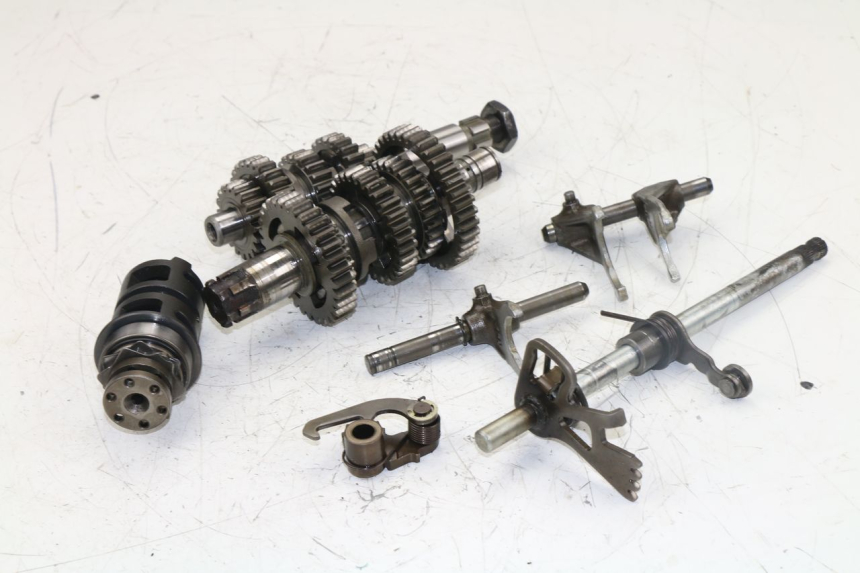 photo de Scatola del cambio YAMAHA VIRAGO 125 (1996 - 2003) - Vista principale