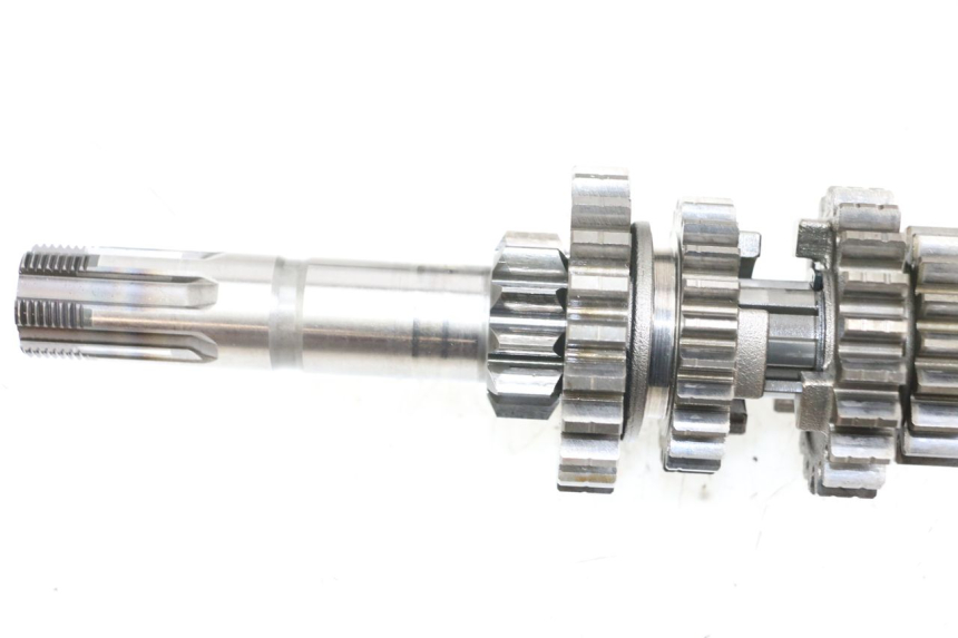 photo de CAMBIO SUZUKI VL INTRUDER 125 (2004 - 2007) - Angolazione alternativa