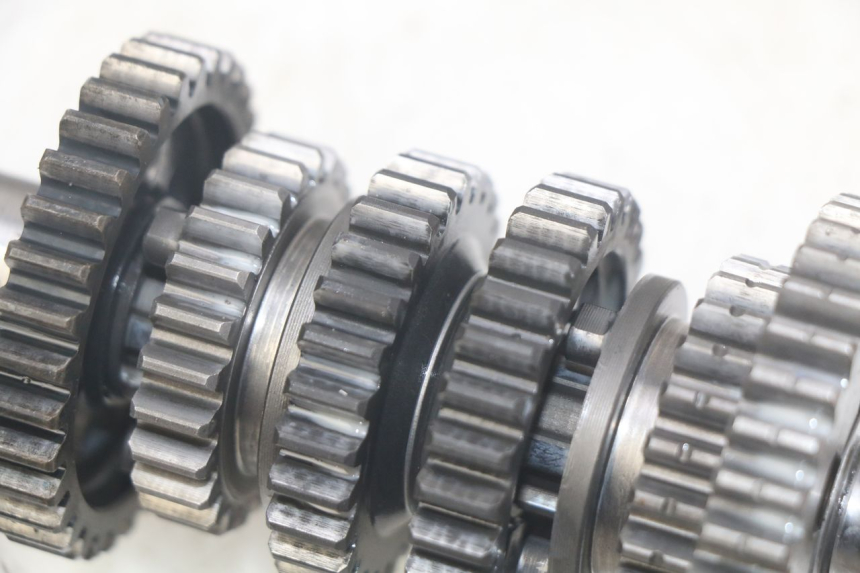 photo de CAMBIO PEUGEOT XP6 50 (2006 - 2011) - Zoom sui componenti