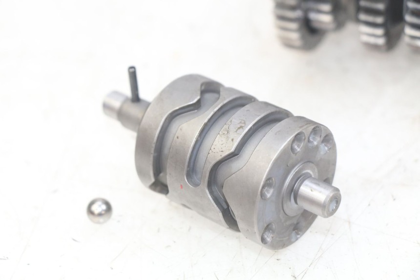 photo de CAMBIO PEUGEOT XP6 50 (2006 - 2011) - Zoom qualità usato