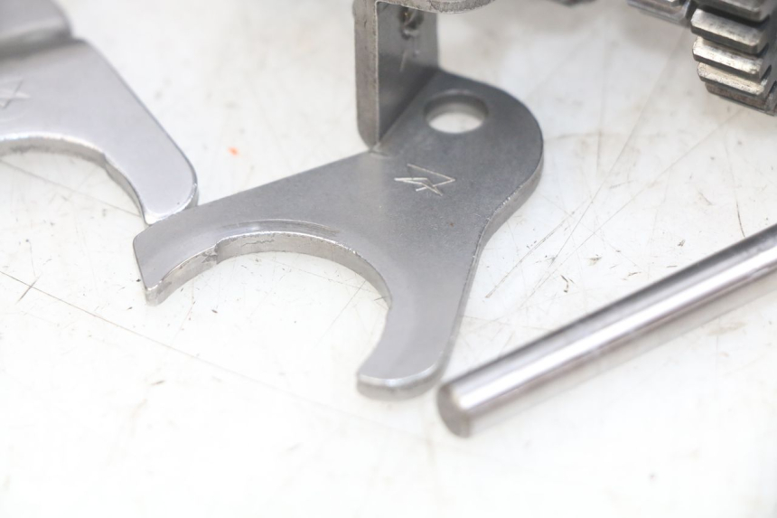 photo de CAMBIO PEUGEOT XP6 50 (2006 - 2011) - Vista d'insieme del prodotto