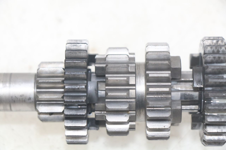 photo de CAMBIO PEUGEOT XP6 50 (2006 - 2011) - Stato della superficie e materiale