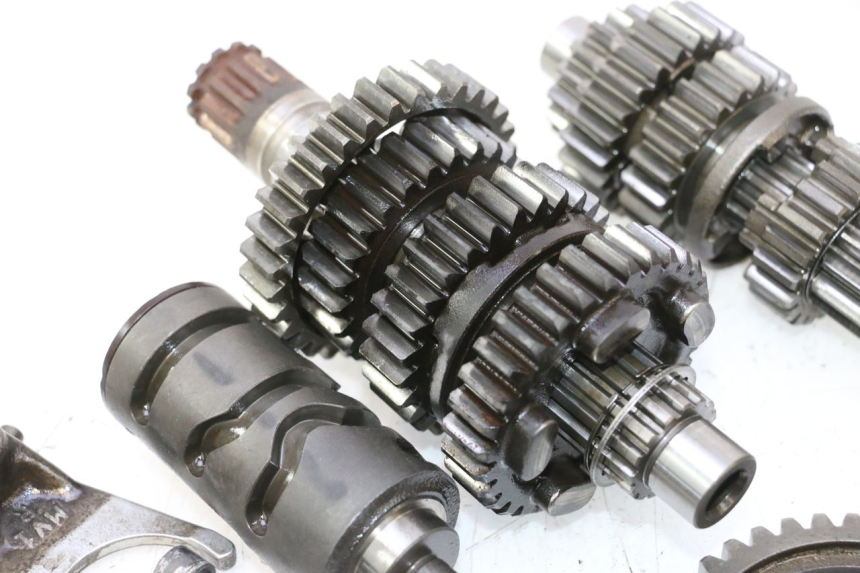 photo de CAMBIO HONDA XRV AFRICA TWIN 750 (1990 - 1992) - Stato della superficie e materiale