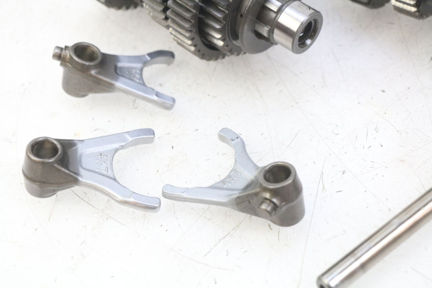 photo de CAMBIO YAMAHA XV VIRAGO 750 (1984 - 1998) - Stato della superficie e materiale