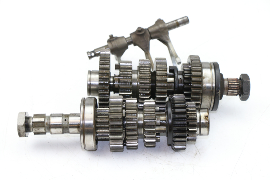 photo de Scatola del cambio YAMAHA XJS DIVERSION 600 (2000 - 2003) - Dettagli dei punti di fissaggio