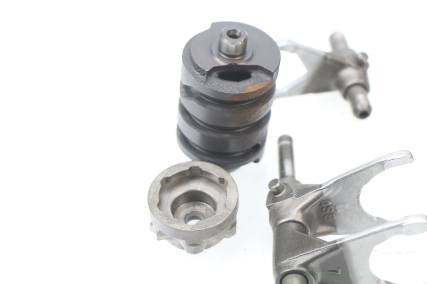 photo de CAMBIO YAMAHA YZ 125 (1998 - 2005) - Angolazione alternativa