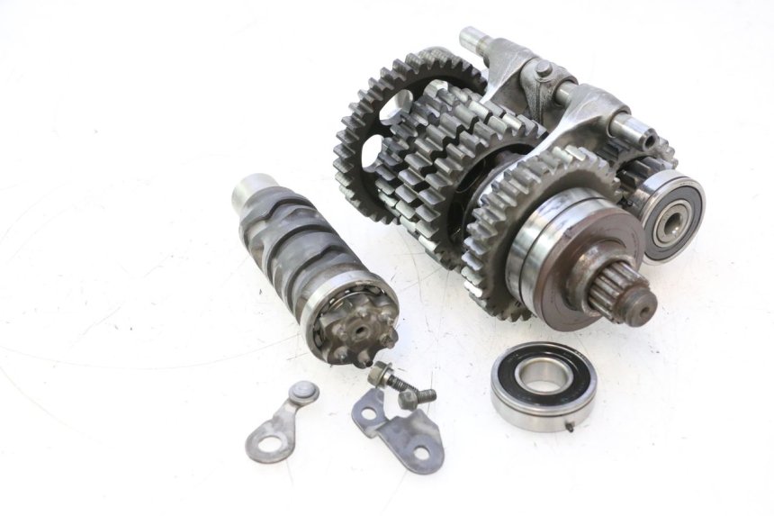 photo de CAMBIO YAMAHA YZF R GENESIS 750 (1993 - 1998) - Zoom sullo stato d'uso