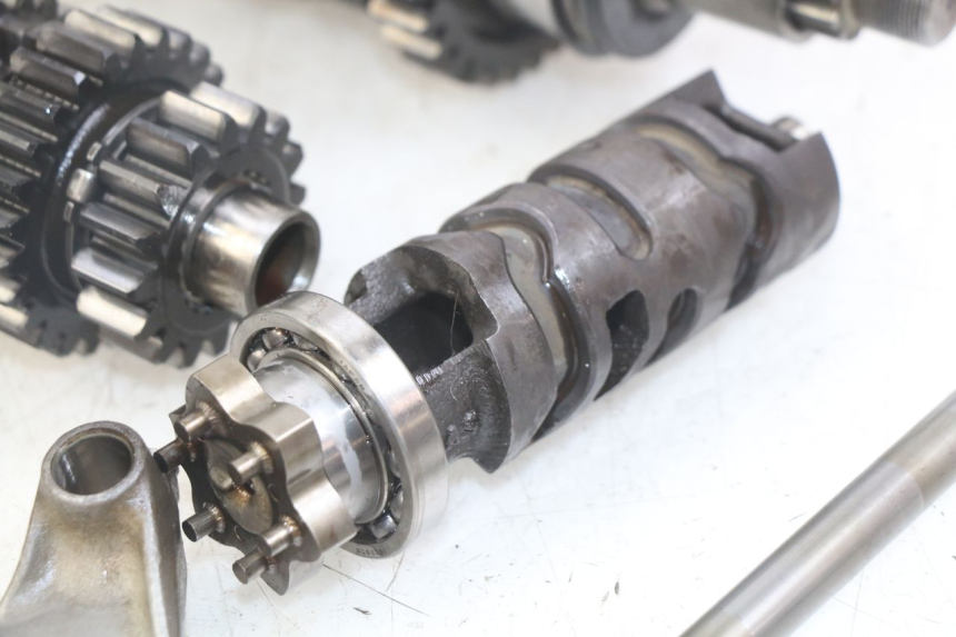 photo de CAMBIO YAMAHA YZF R1 1000 (2007 - 2008) - Angolazione alternativa