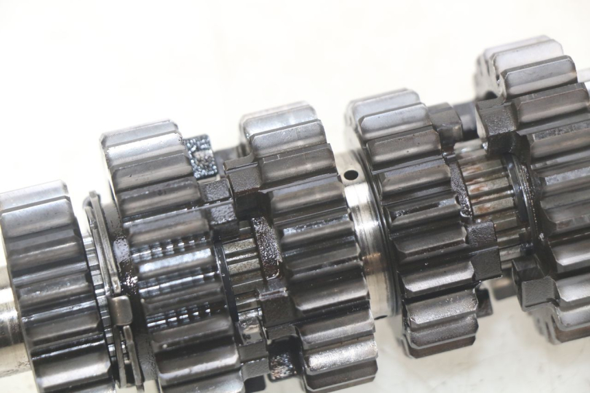 photo de CAMBIO YAMAHA YZF R1 1000 (2007 - 2008) - Marcature e riferimenti originali