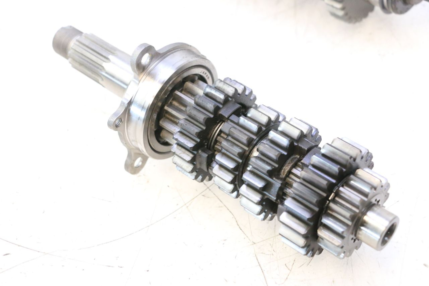 photo de CAMBIO YAMAHA YZF R6 600 (2008 - 2009) - Ispezione visiva dettagliata