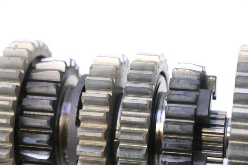 photo de CAMBIO YAMAHA YZF R6 600 (2008 - 2009) - Dettagli dei punti di fissaggio