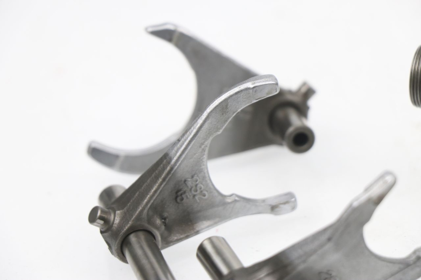 photo de CAMBIO YAMAHA YZF YZ-F 450 (2006 - 2009) - Focus sulla struttura