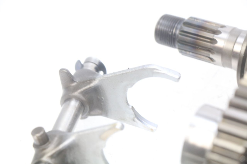 photo de CAMBIO KAWASAKI ZR7 ZR-7 S 750 (1999 - 2004) - Primo piano ad alta risoluzione