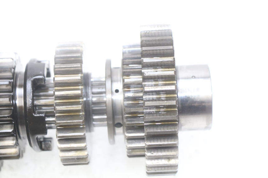 photo de CAMBIO KAWASAKI ZR7 ZR-7 S 750 (1999 - 2004) - Zoom sullo stato d'uso