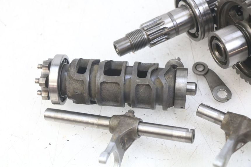 photo de CAMBIO KAWASAKI ZX-6R ZX6R 600 (1995 - 1997) - Focus sulla struttura