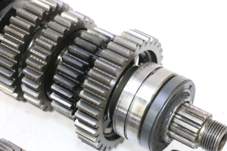photo de CAMBIO KAWASAKI ZX-6R ZX6R 600 (2000 - 2002) - Stato della superficie e materiale