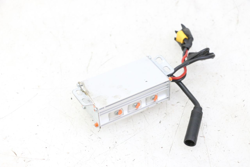 photo de BOITIER CDI URBANGLIDE 100XS 1 - Altra vista dell'articolo