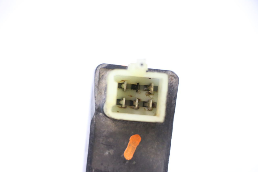photo de CENTRALINA CDI PEUGEOT 103 SPX CLIP 50 (1989 - 1992) - Altra angolazione