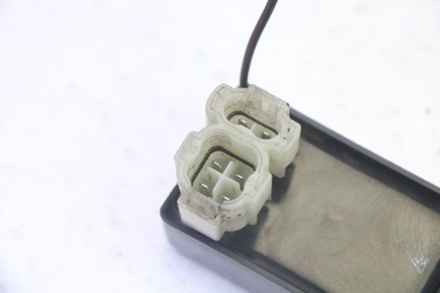 photo de CENTRALINA CDI KYMCO AGILITY NAKED RENOUVO 2T 50 (2011 - 2018) - Primo piano tecnico