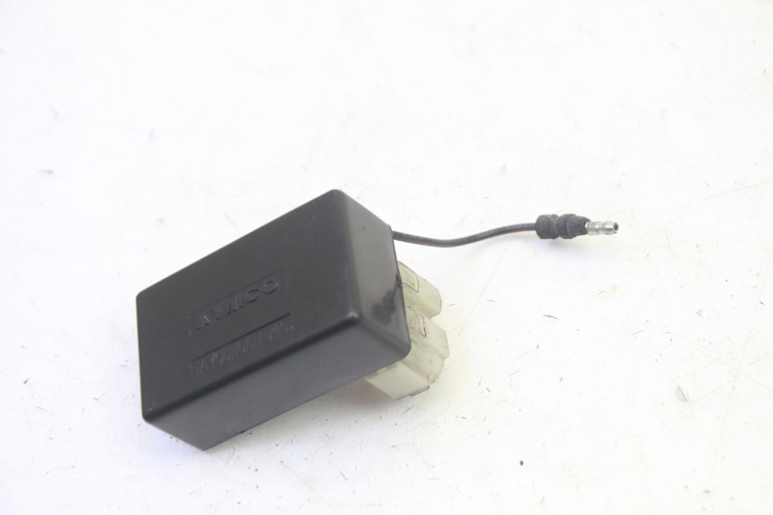 photo de CENTRALINA CDI KYMCO AGILITY NAKED RENOUVO 2T 50 (2011 - 2018) - Dettagli dei punti di fissaggio