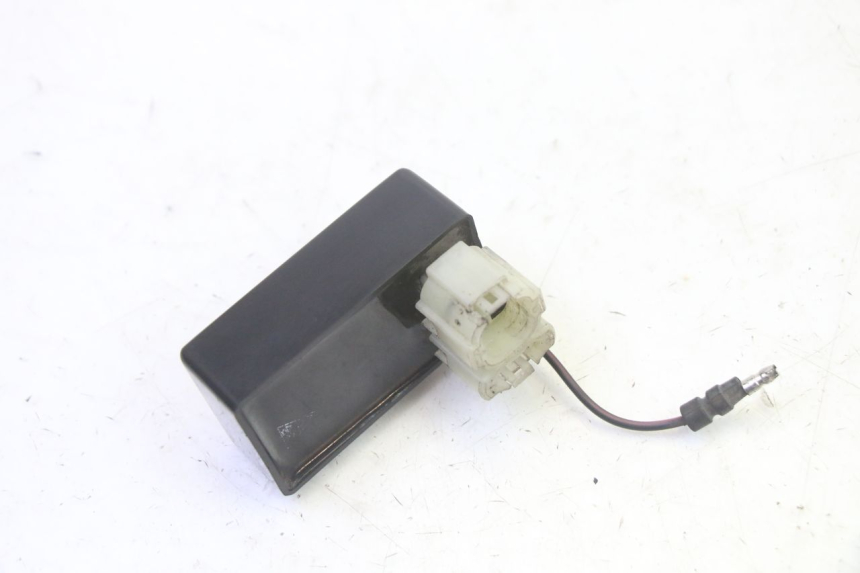 photo de CENTRALINA CDI KYMCO AGILITY NAKED RENOUVO 2T 50 (2011 - 2018) - Stato della superficie e materiale