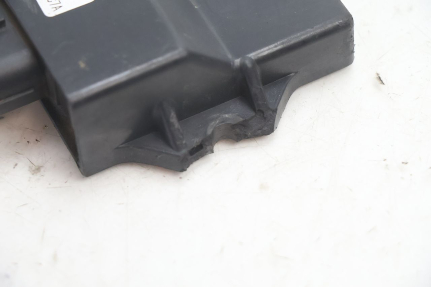 photo de CENTRALINA CDI YAMAHA BW'S BWS 125 (2010 - 2013) - Altra angolazione