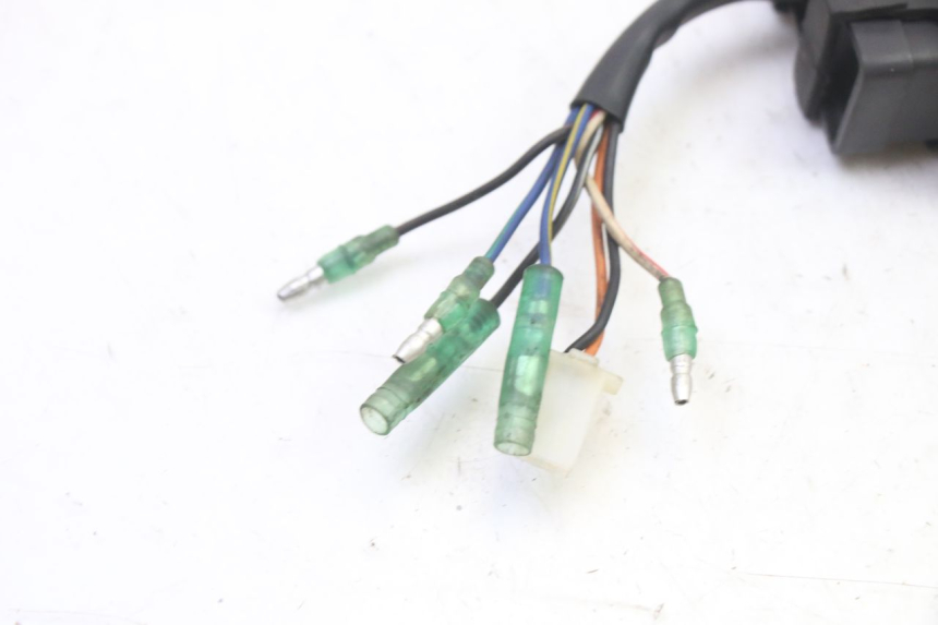 photo de BOITIER CDI YAMAHA BW'S 100 (1999 - 2002) - Altra angolazione