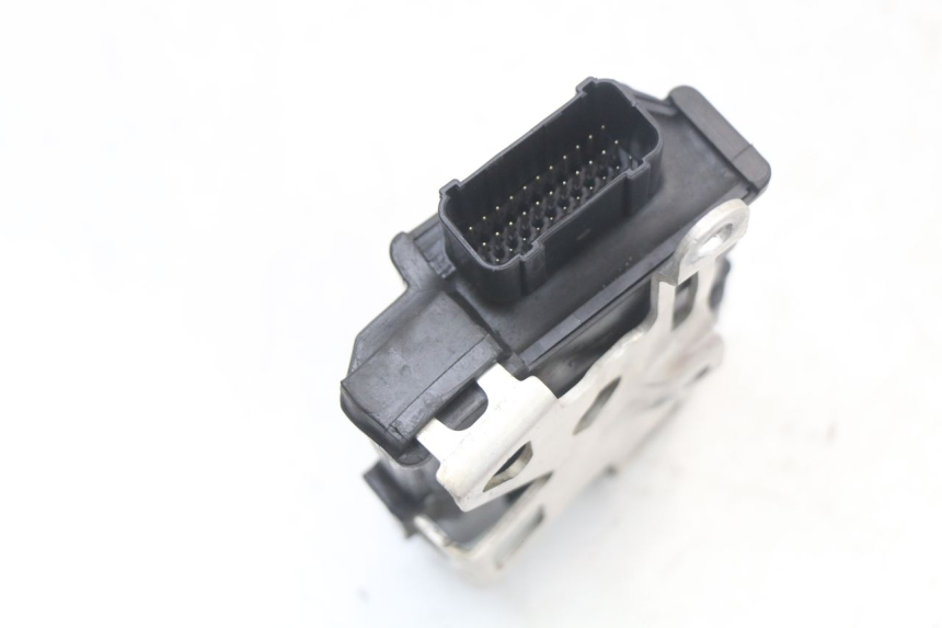 photo de CENTRALINA CDI HONDA CRF R 250 (2020 - 2021) - Altra angolazione