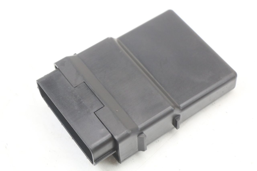 photo de CENTRALINA CDI HONDA FES PANTHEON 2T 125 (1998 - 2002) - Altra angolazione