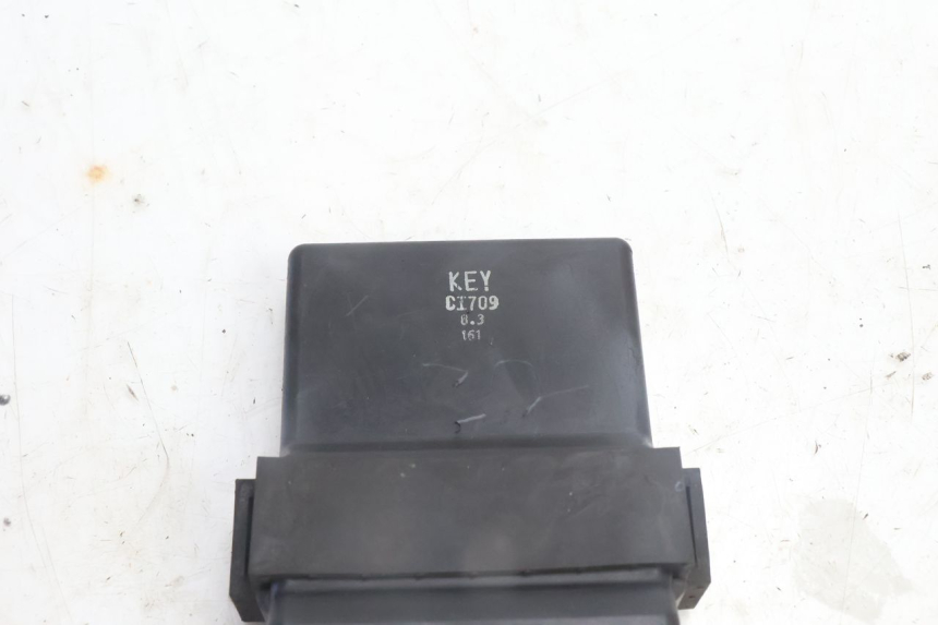 photo de CENTRALINA CDI HONDA FES PANTHEON 2T 125 (1998 - 2002) - Altra angolazione