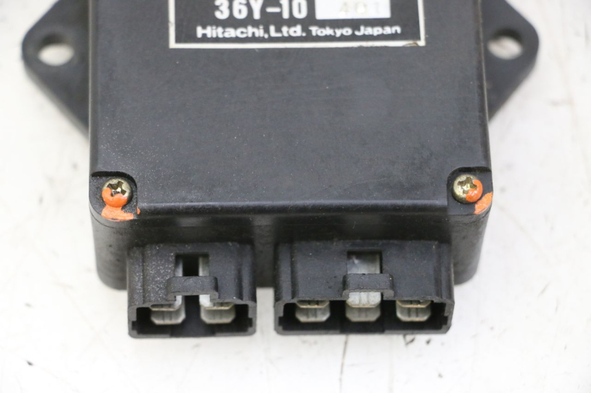 photo de CENTRALINA CDI YAMAHA FJ 36Y 1100 (1984 - 1985) - Dettagli dei punti di fissaggio